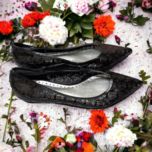 BCBGirls Fancy Black Flats - Picture 4 of 6